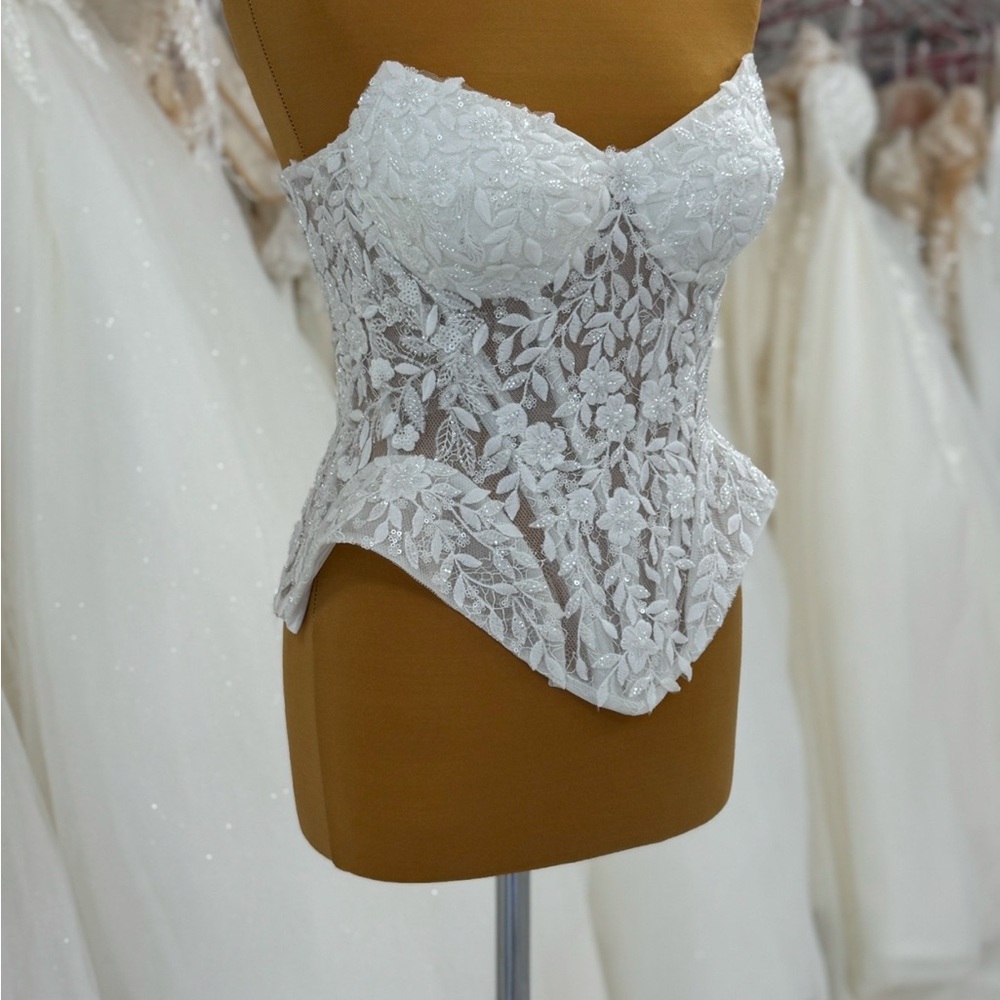 Elegant Semi-transparent White Lace Corset Top